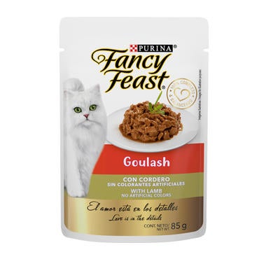 fancy-feast-goulash-cordero_0.jpg